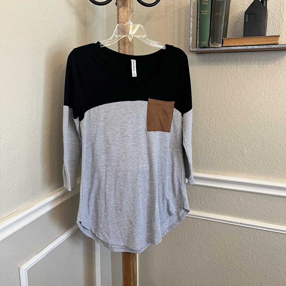Color block tunic top